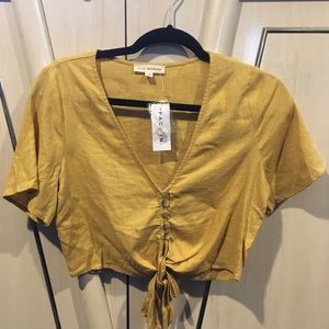 Nice Pacsun Blouse 🌻